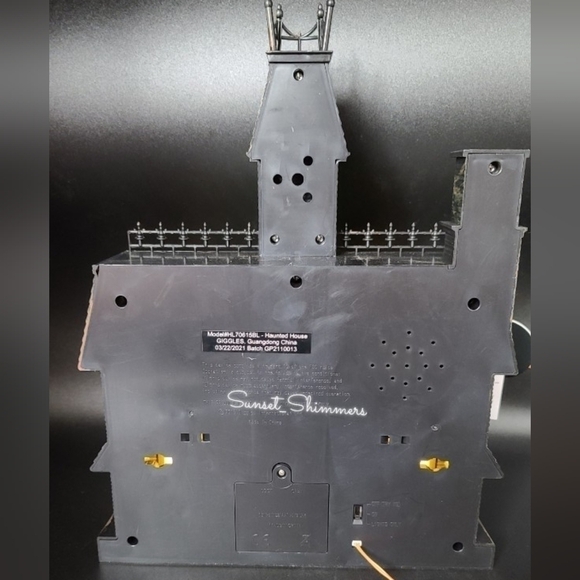 Halloween Haunted House Mansion Color Changing LED Lights & Sound Ghosts Cat New - Picture 6 of 12